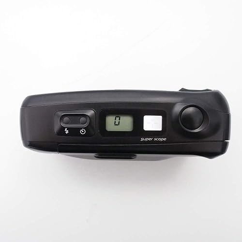 KYOCERA Yashica T4 Super D Carl Zeiss T Tessar 3.5/35 Weatherproof